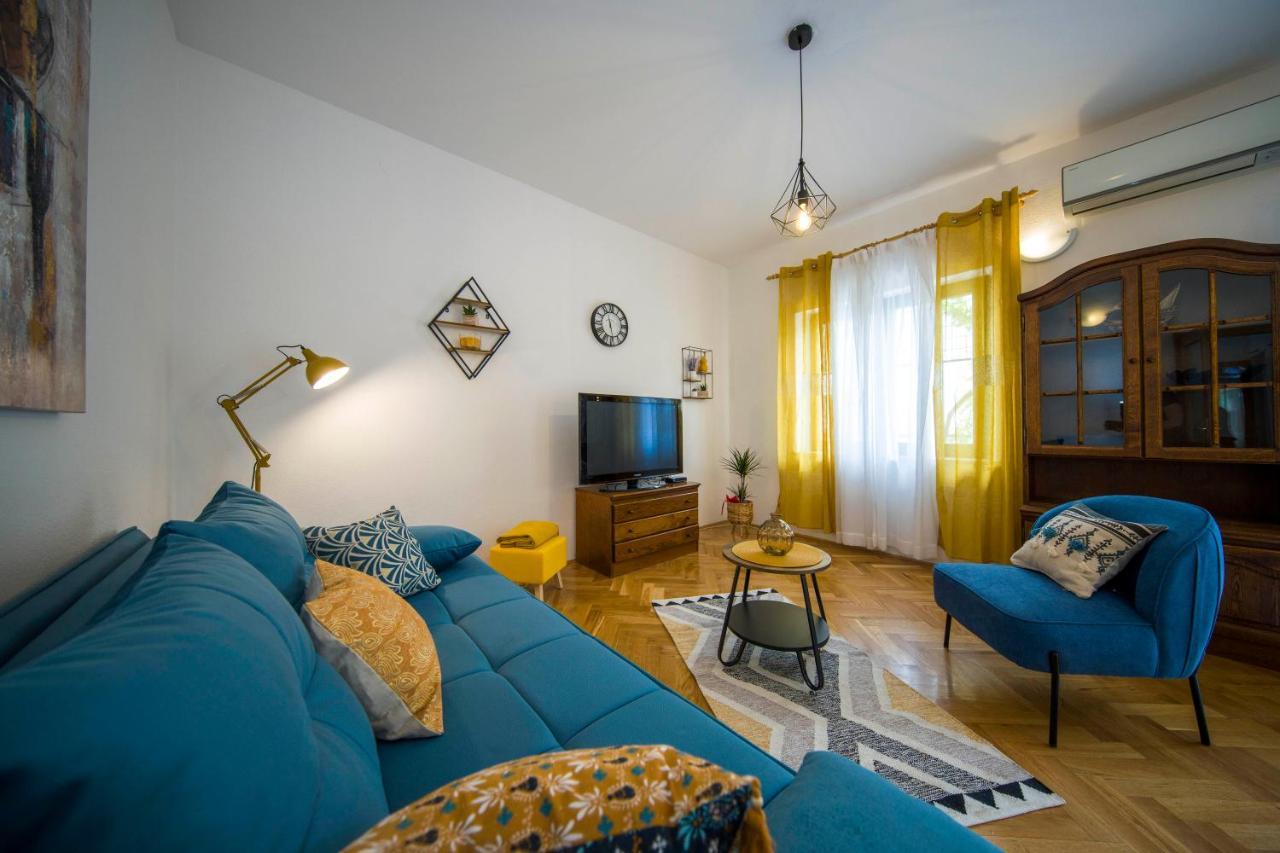 Kaštela 3 Bedroom Apartment Antonio מראה חיצוני תמונה