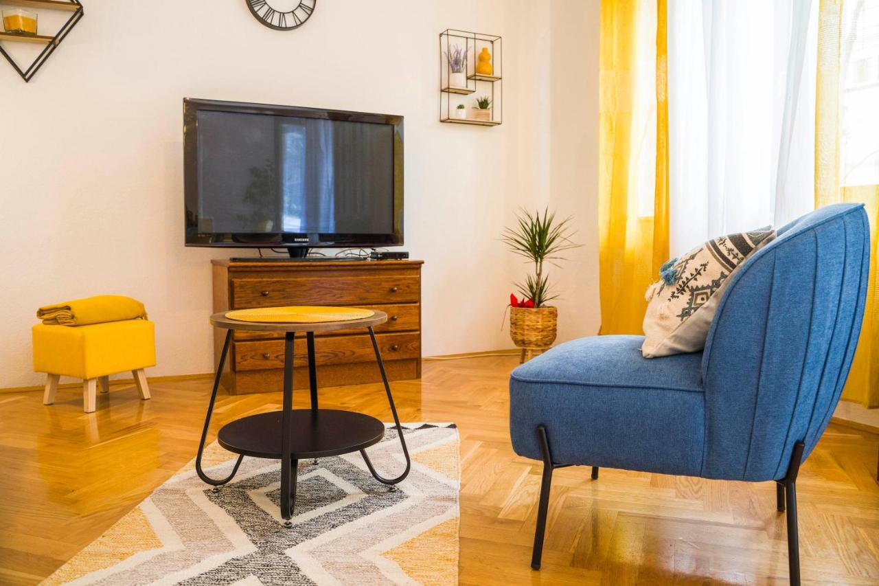 Kaštela 3 Bedroom Apartment Antonio מראה חיצוני תמונה