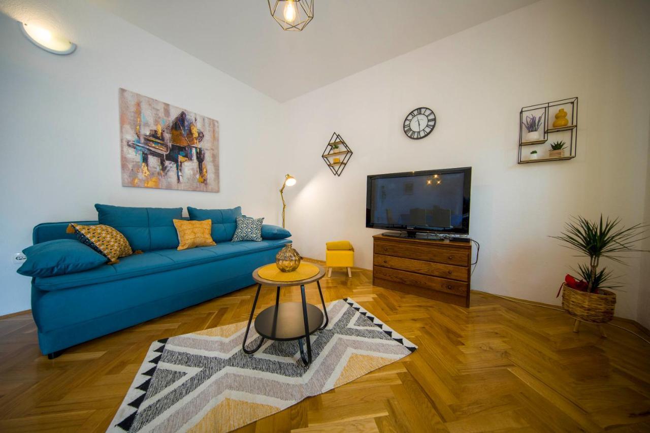 Kaštela 3 Bedroom Apartment Antonio מראה חיצוני תמונה
