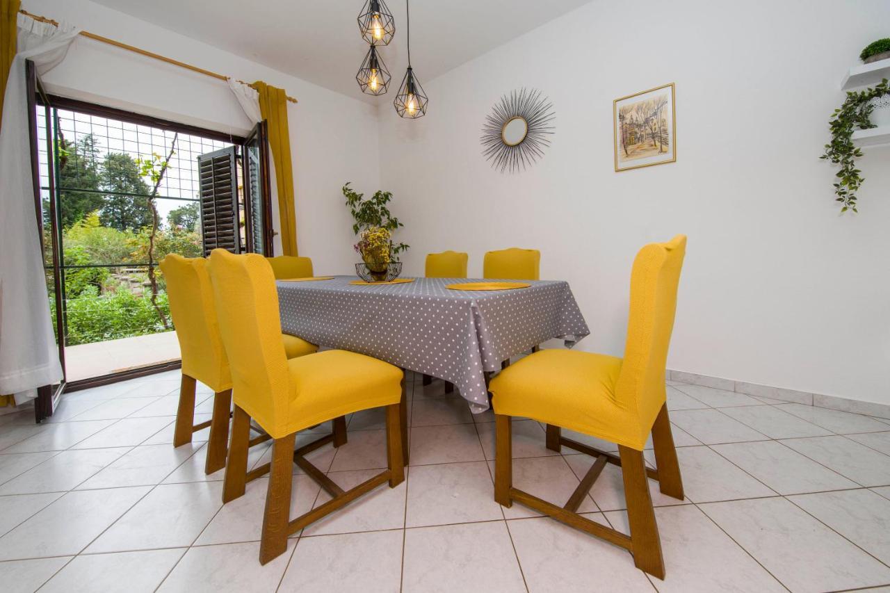 Kaštela 3 Bedroom Apartment Antonio מראה חיצוני תמונה
